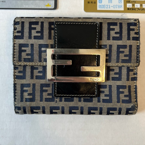 Fendi FF Zucca‎ Wallet - Picture 1 of 16
